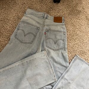 Size 25 Levi Flare High Waisted Jeans